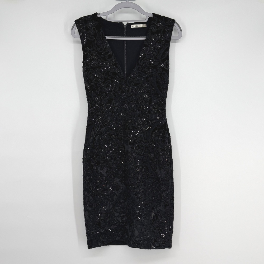 Alice + Olivia Alba Black Beaded Sequin Velvet Paisley Sheath‎ Dress Size 2
